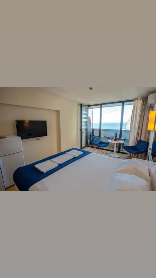 באטומי Orbi City Hub Apartments מראה חיצוני תמונה