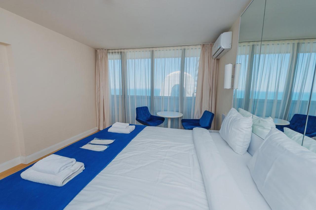 באטומי Orbi City Hub Apartments מראה חיצוני תמונה